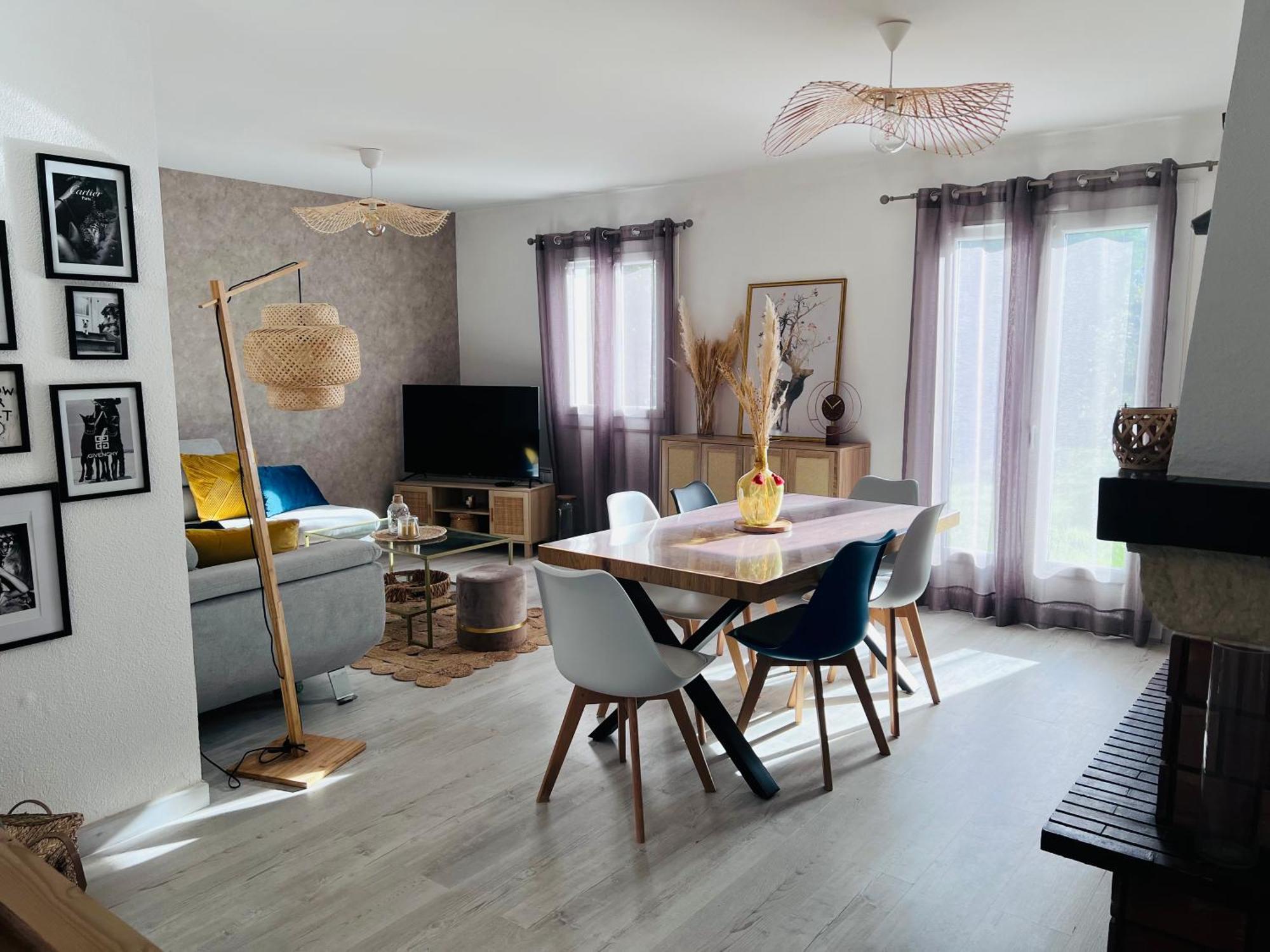 Maison La Chapelaude Екстериор снимка